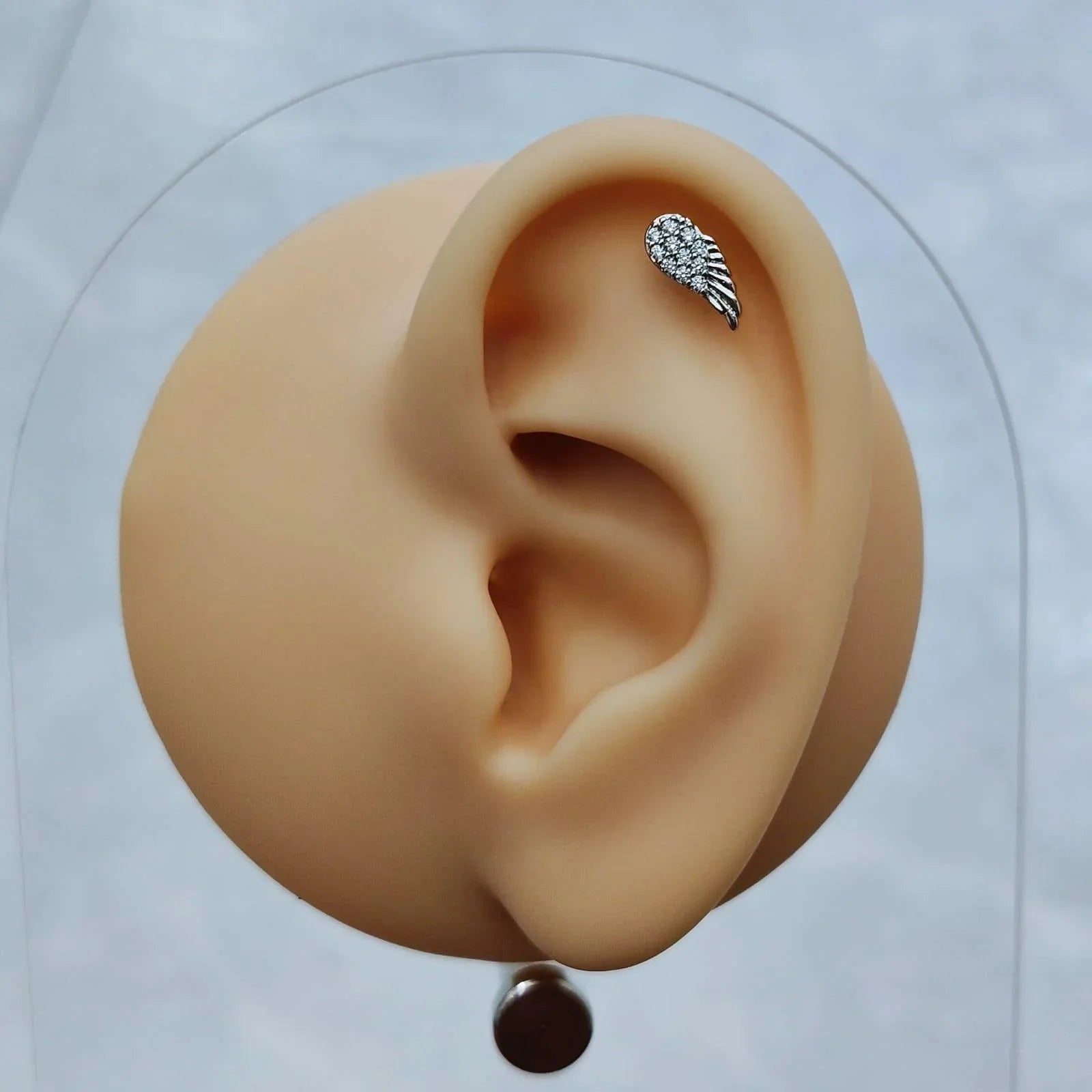 Labret con design ali di angelo - GIOYAL PIERCING STORE