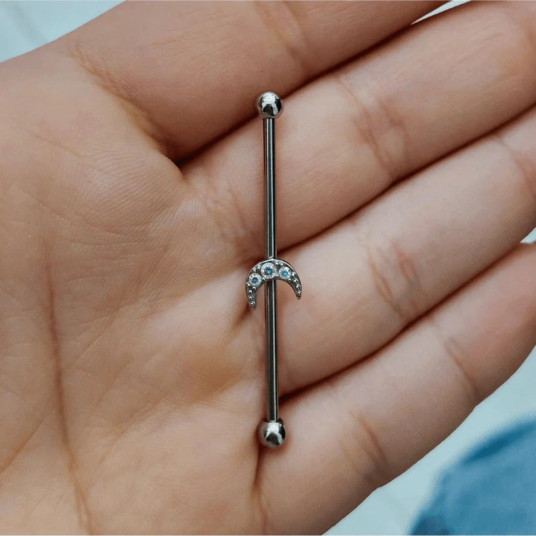 Piercing Industrial design luna - GIOYAL PIERCING STORE