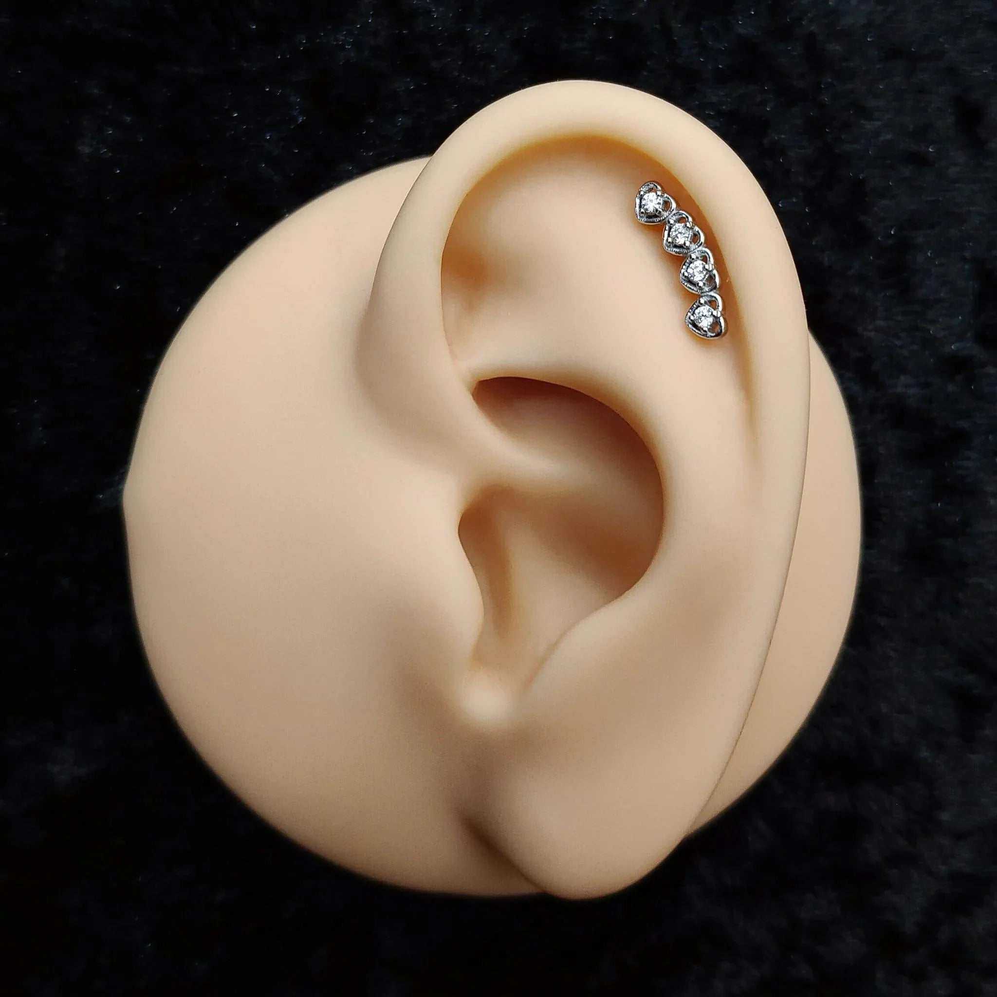Piercing labret con 4 cuoricini - GIOYAL PIERCING STORE