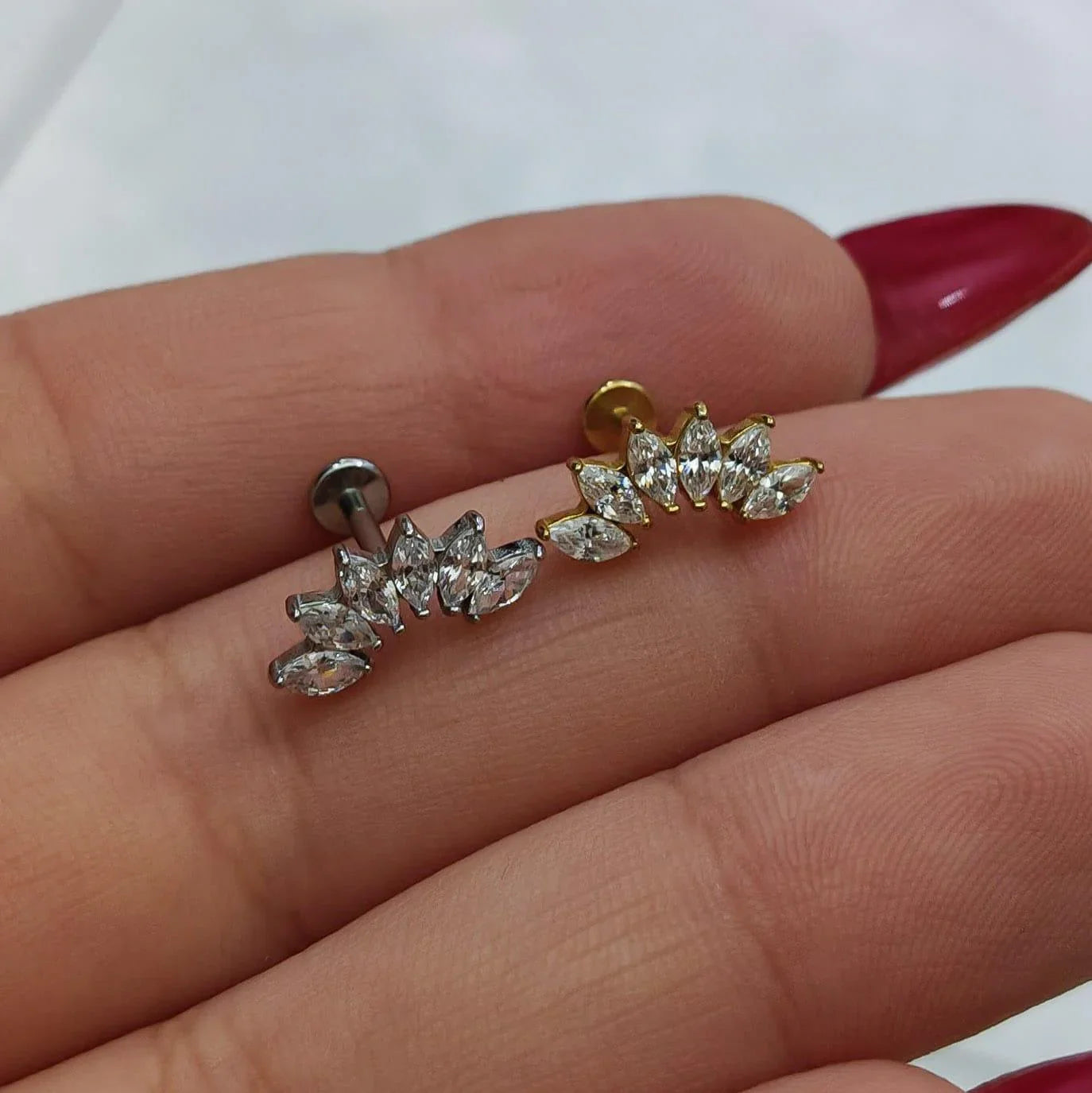 Piercing labret con 6 brillanti a goccia - GIOYAL PIERCING STORE