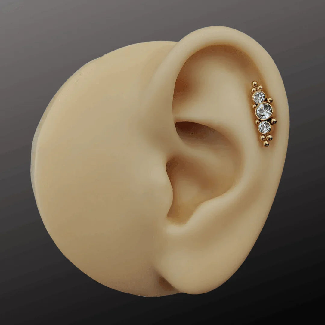 Piercing labret con brillanti e sfere - GIOYAL PIERCING STORE