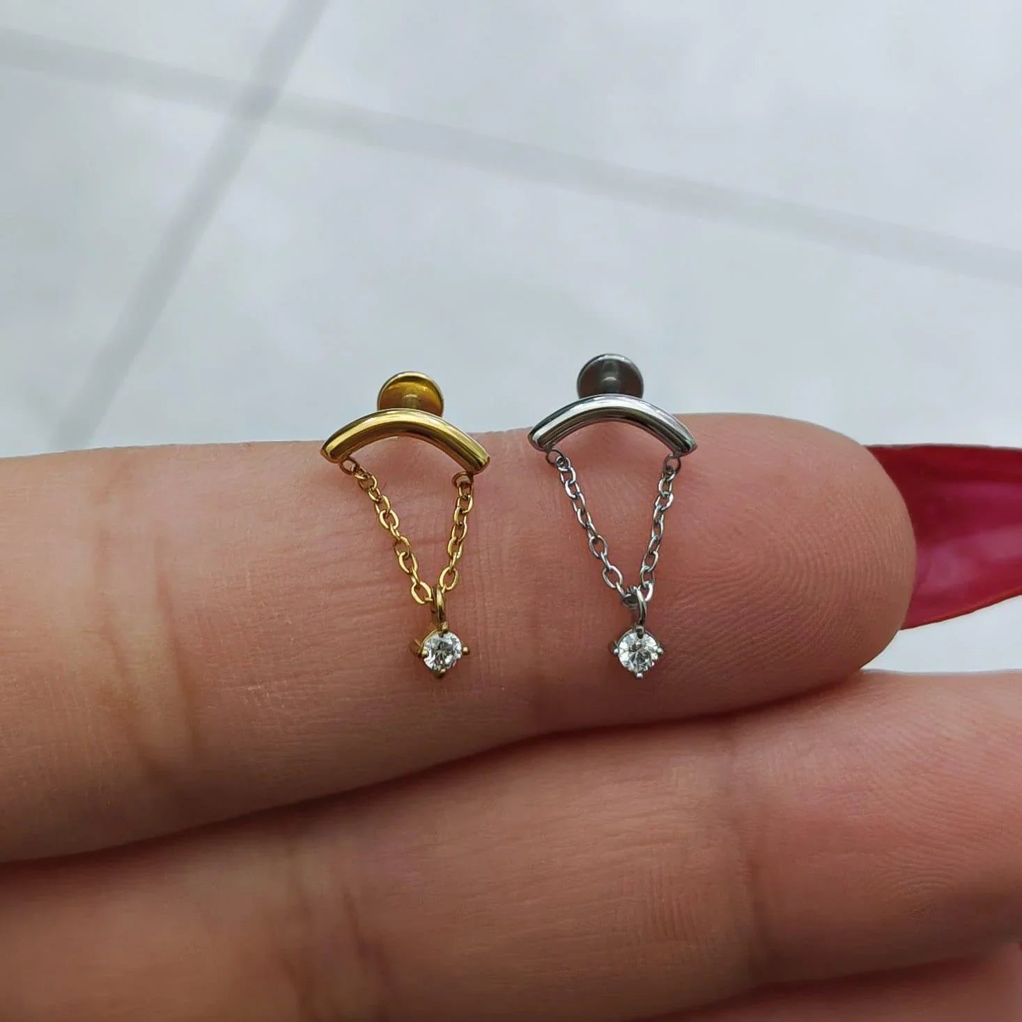 Piercing labret con catena e brillante - GIOYAL PIERCING STORE