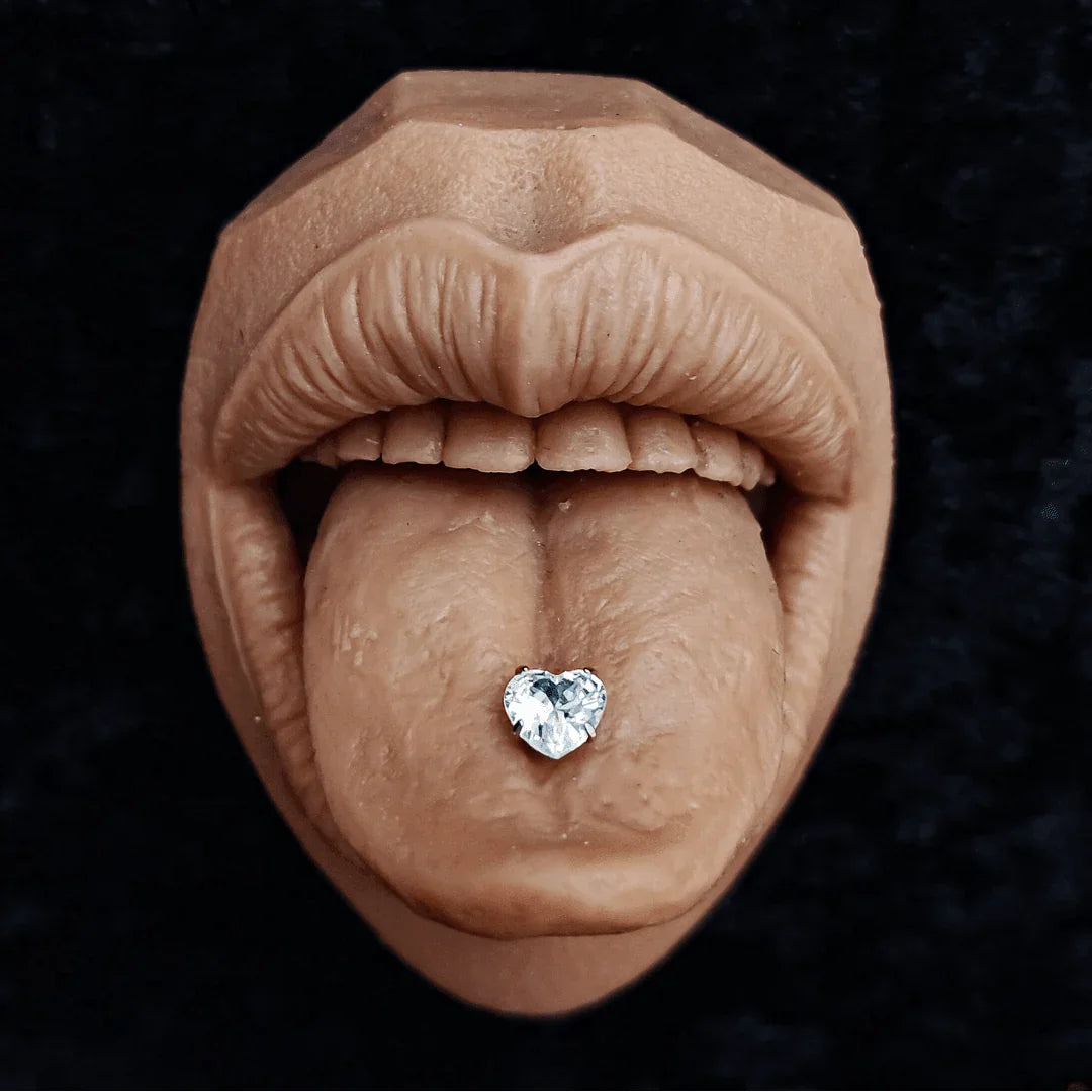 Piercing per lingua con brillante superiore a cuore - GIOYAL PIERCING STORE