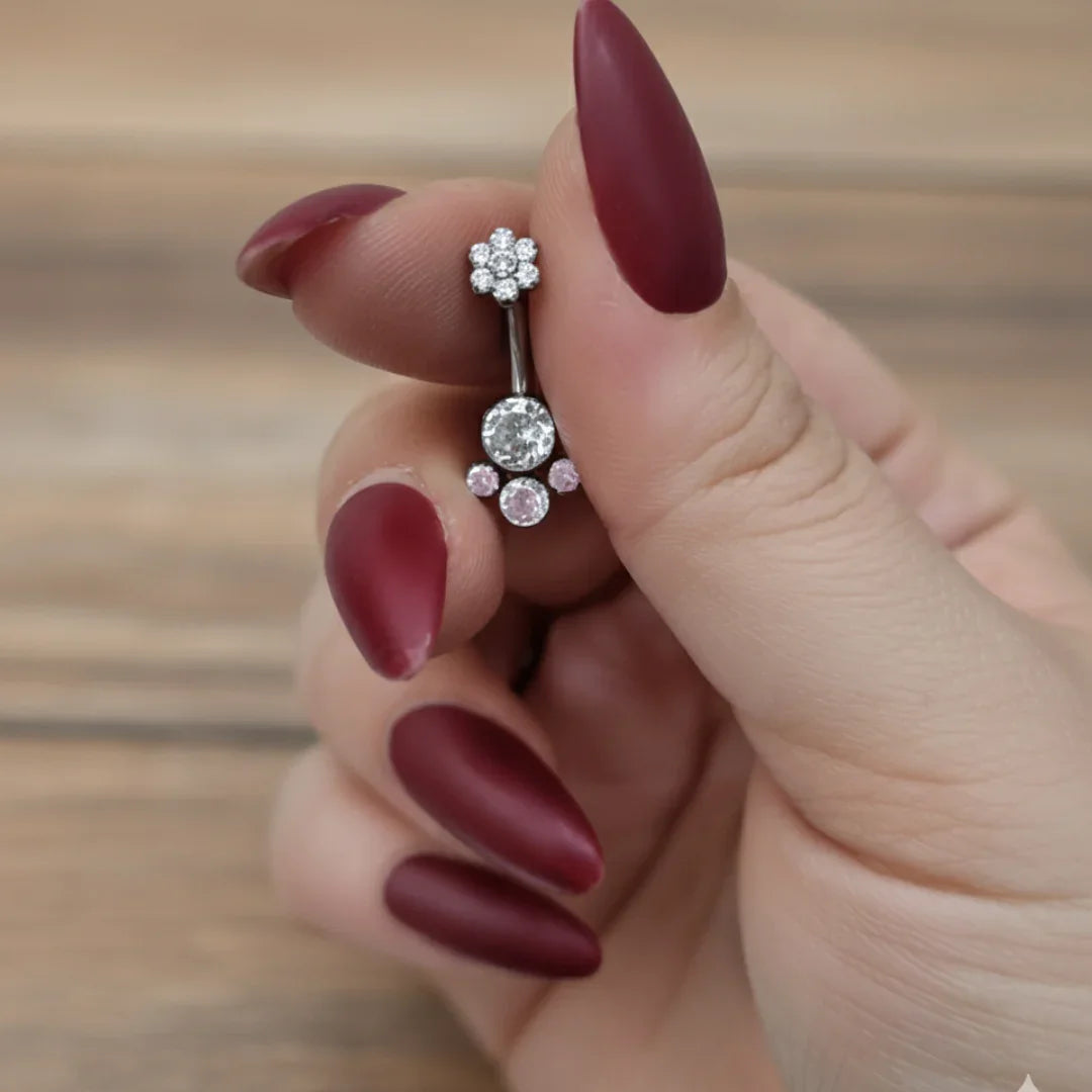 Piercing Ombelico in Titanio G23 con Brillanti e Fiore