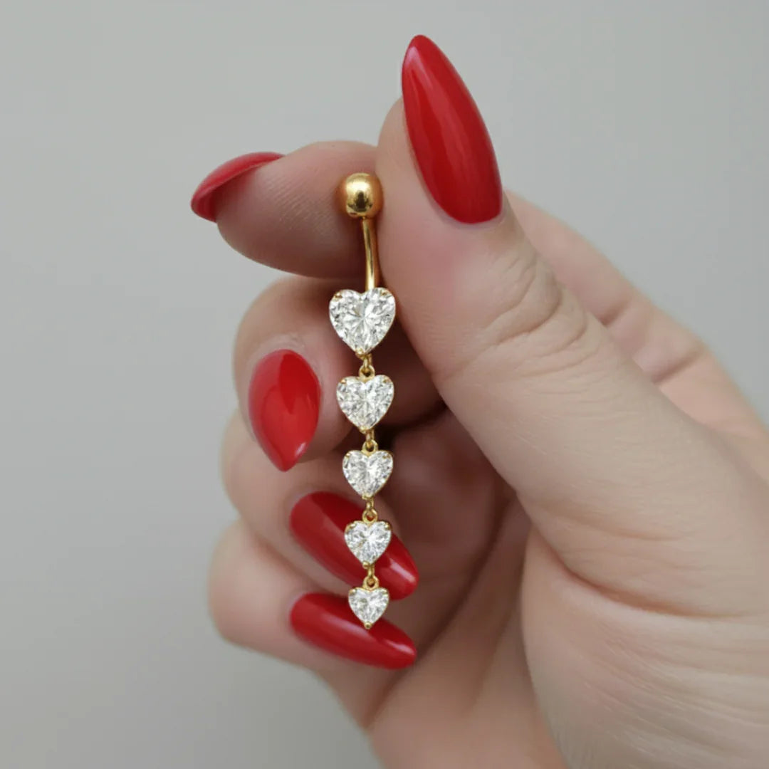 Piercing per ombelico a pendolo con 5 cuori