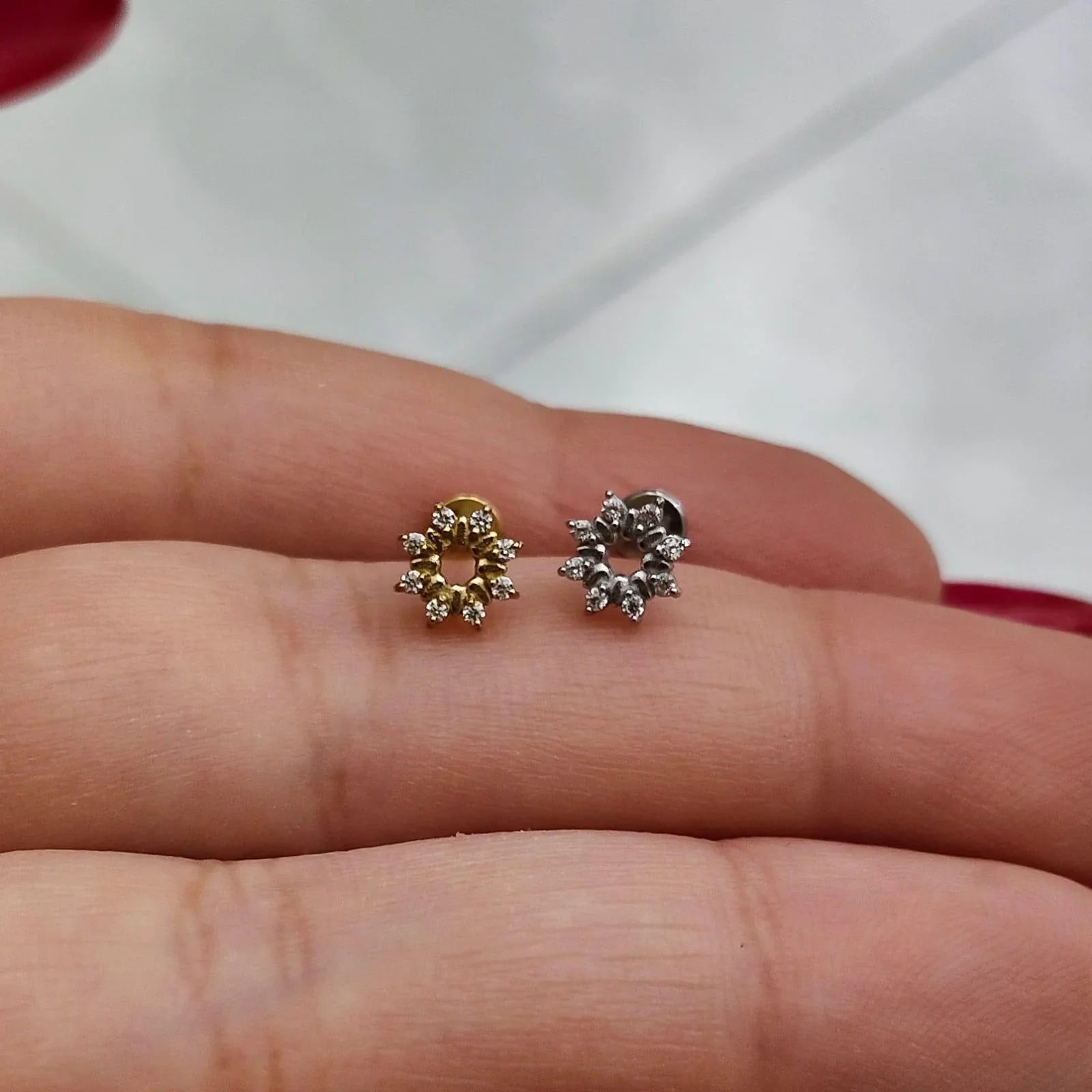 Labret con fiore - GIOYAL PIERCING STORE