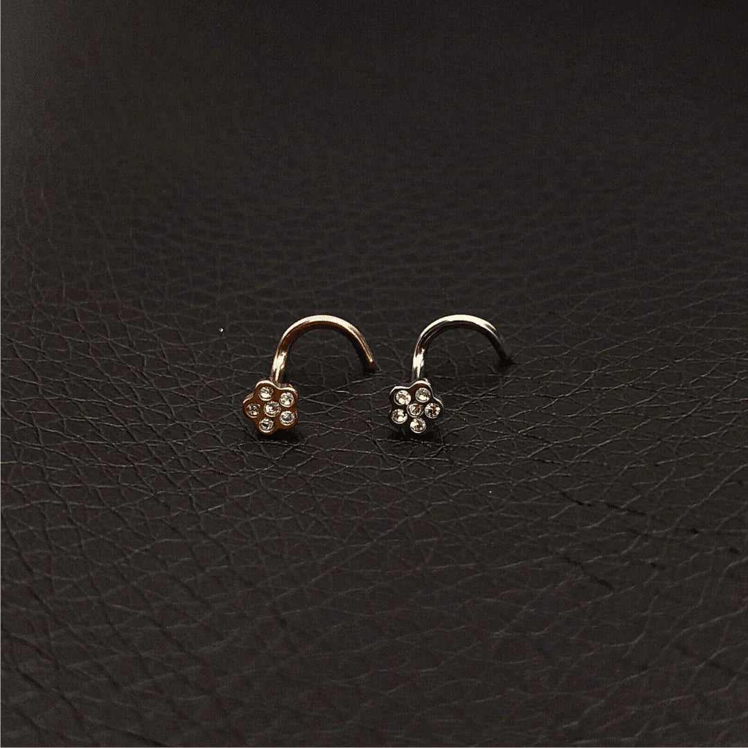 Nostril con fiore - GIOYAL PIERCING STORE