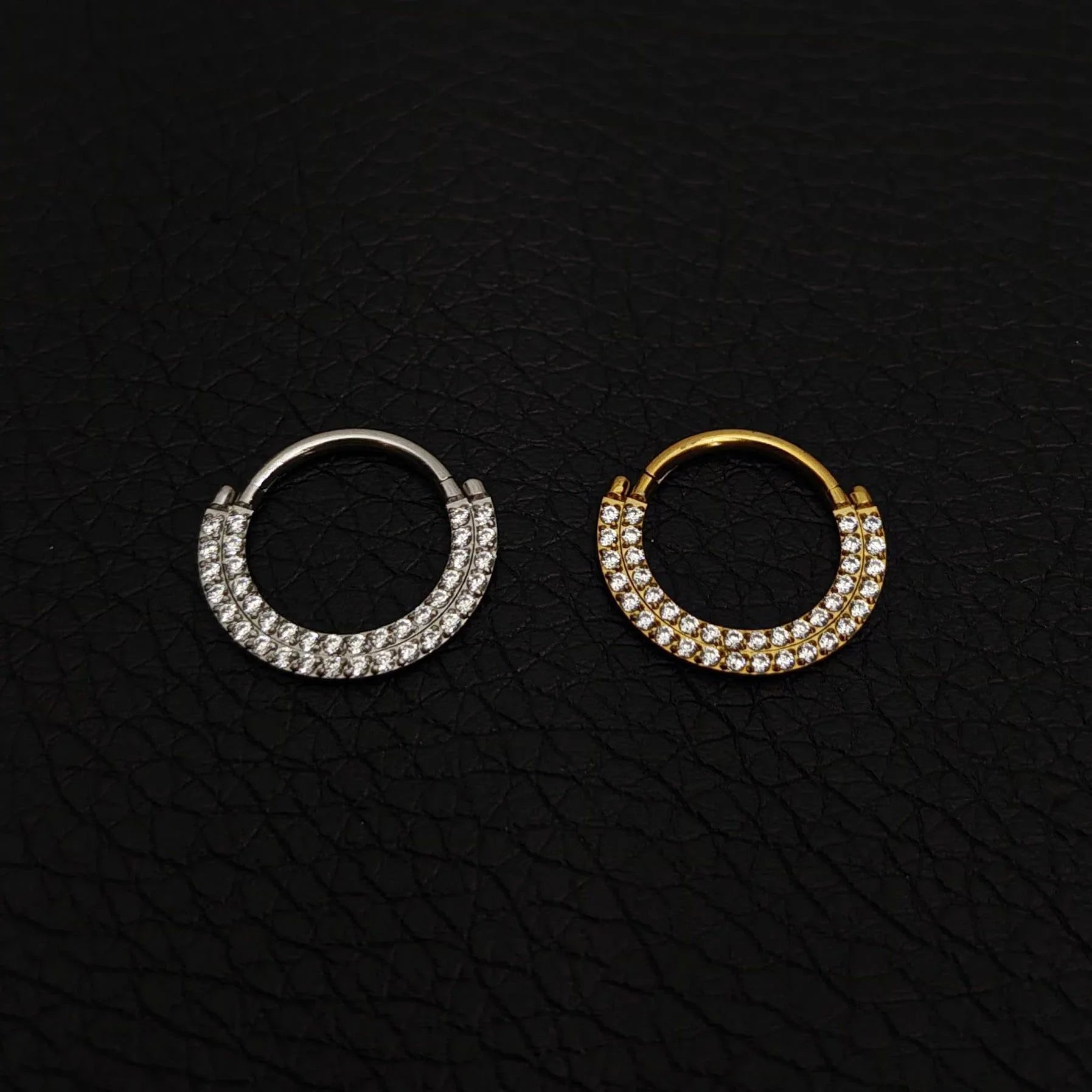 Anello a clicker con doppia fila di brillanti - GIOYAL PIERCING STORE