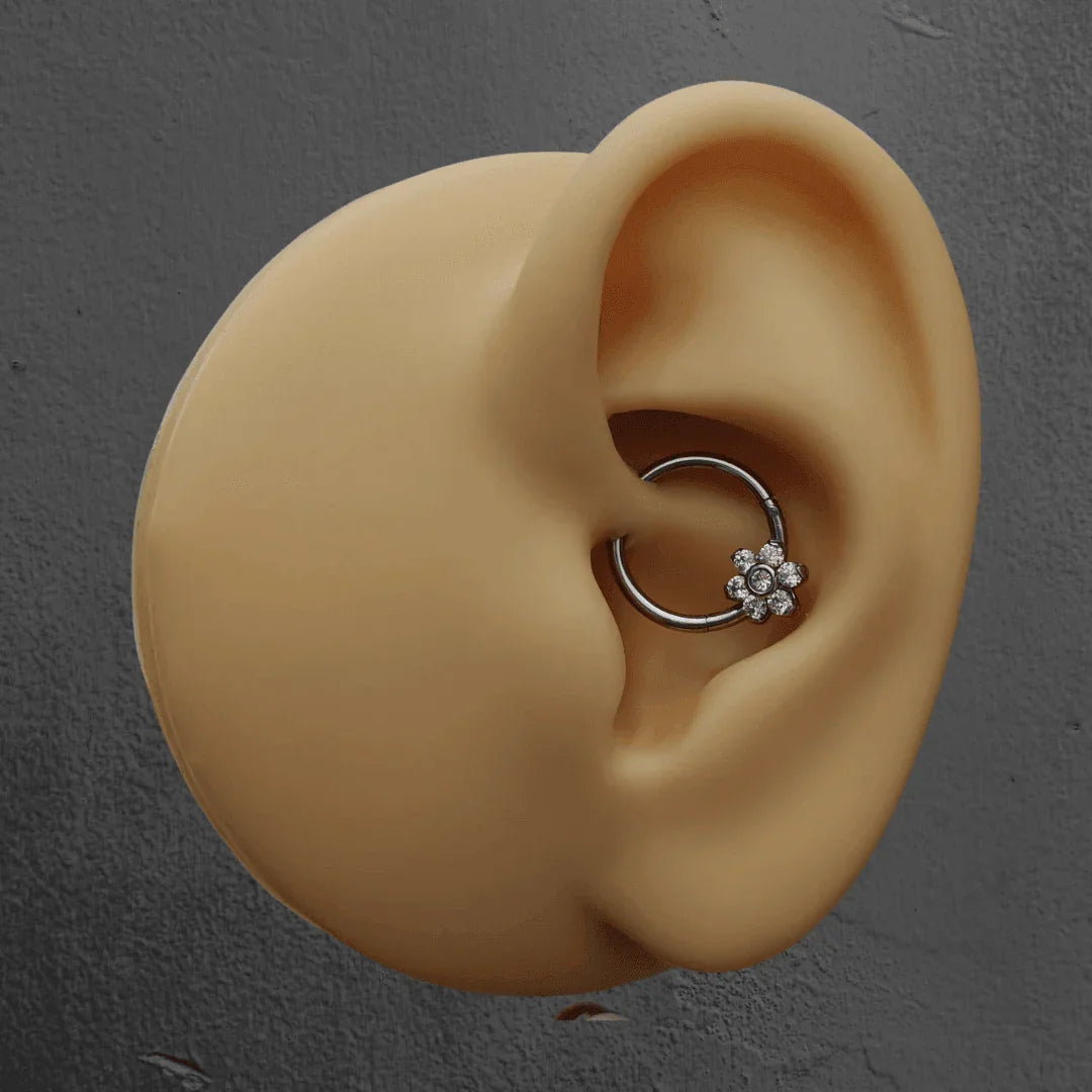 Anello a clicker con fiore - GIOYAL PIERCING STORE